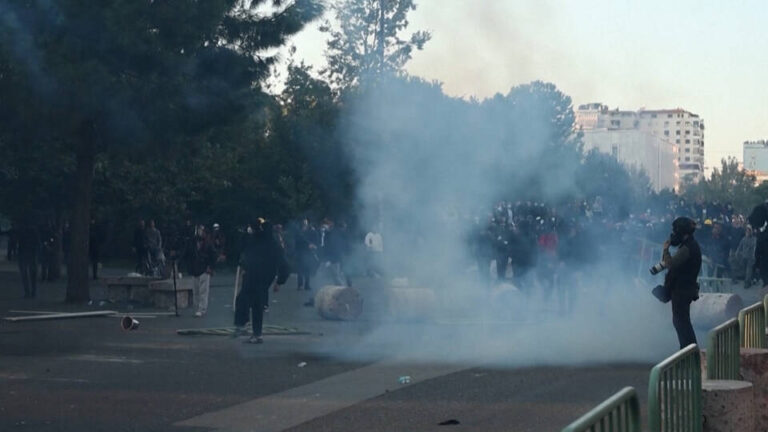 HD3-Tunisia-protests-V2